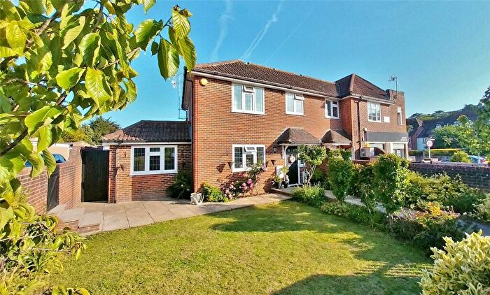 3 Bedroom Semi-Detached House For Sale In Cissbury Avenue, Findon Valley, Worthing, West Sussex, BN14