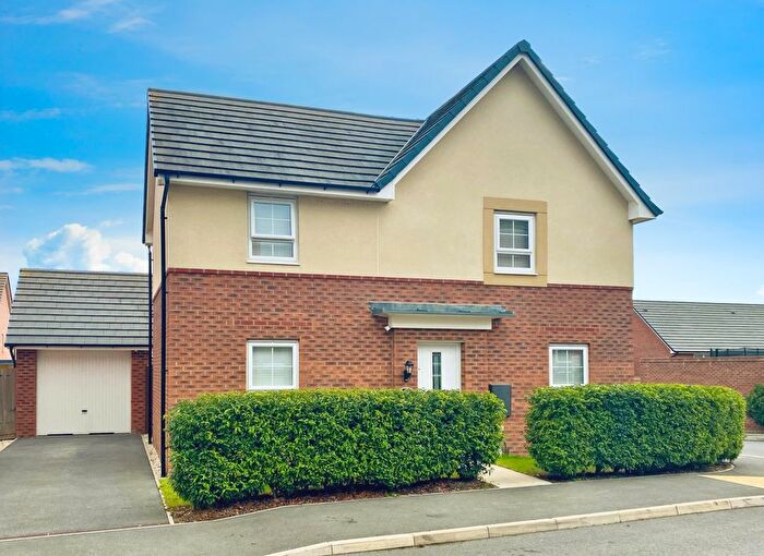 4 Bedroom Detached House For Sale In Pembroke Avenue, Grantham, NG31