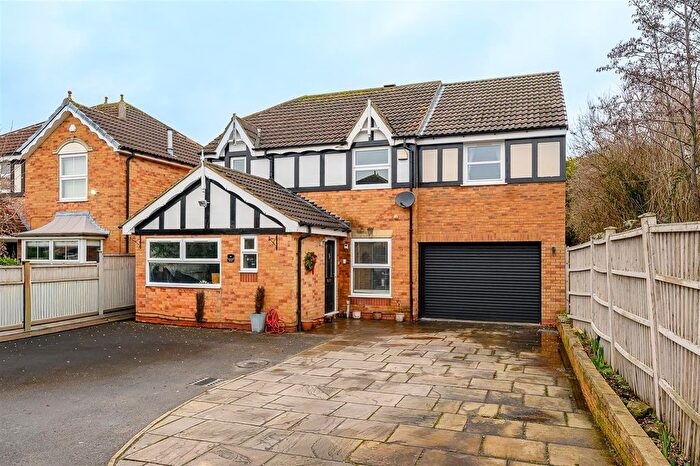4 Bedroom Detached House For Sale In Wellesley Close, York, YO30