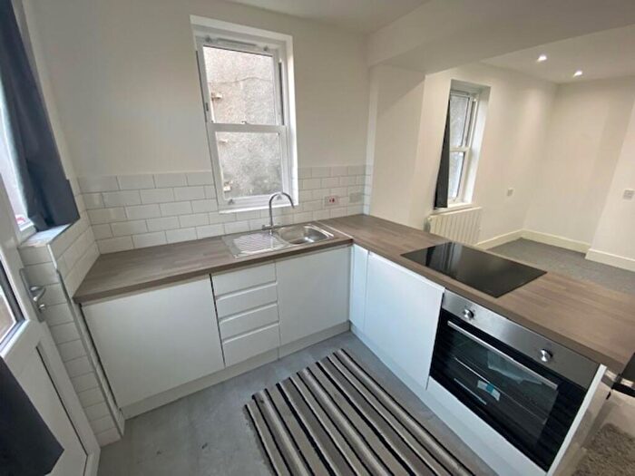 Studio To Rent In Whitchurch Road, Cardiff, CF14