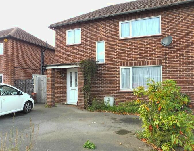 4 Bedroom Property To Rent In Prettygate Road, Colchester, CO3
