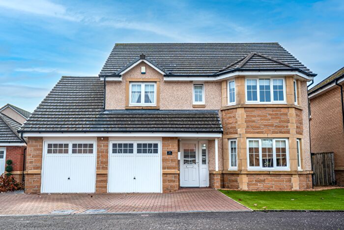 4 Bedroom Detached House For Sale In Dunlop Crescent, Glasgow, G33