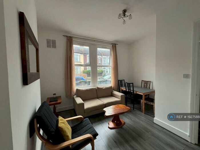 1 Bedroom Flat To Rent In Hathaway Road, Croydon, CR0