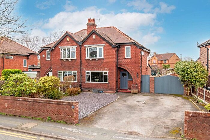 3 Bedroom Semi Detached House For Sale In Green Lane, Padgate, WA1