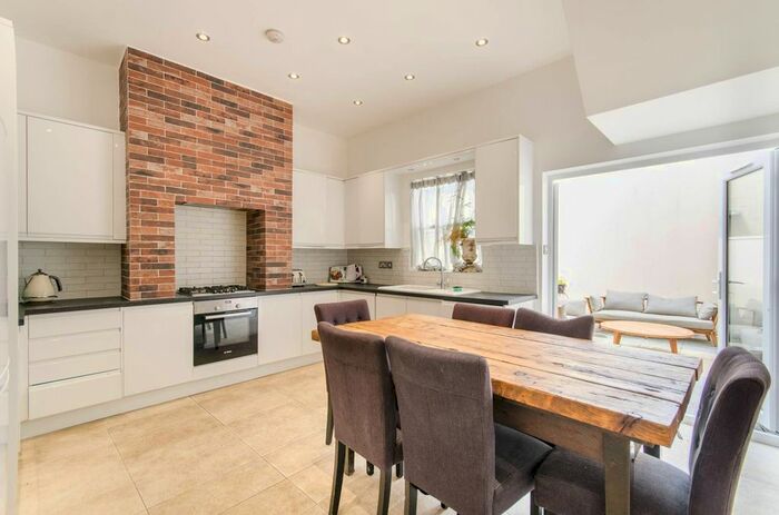 3 Bedroom Terraced House To Rent In Charlton Road, Harlesden, London, NW10