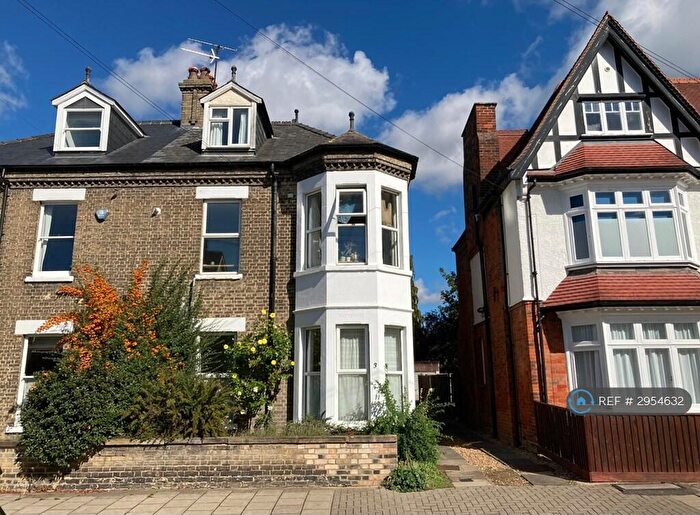 1 Bedroom Maisonette To Rent In St Barnabas Road, Cambridge, CB1