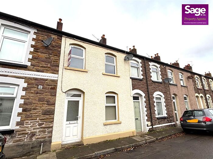 2 Bedroom Terraced House For Sale In Oxford Street, Griffithstown, Pontypool, NP4