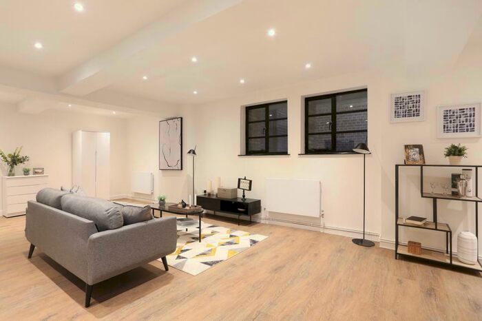Apartment To Rent In Springfield House Lofts, Dalston London, E8