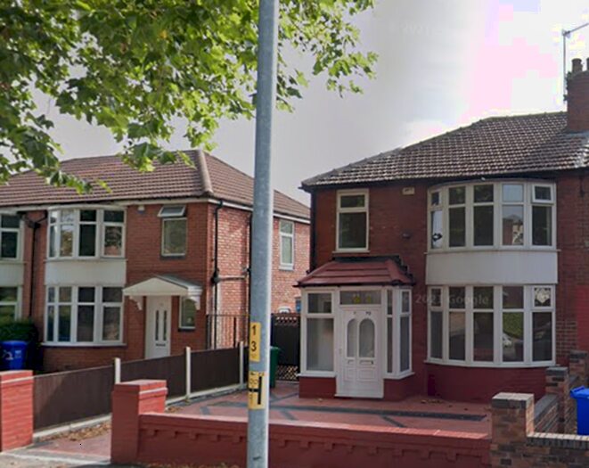 4 Bedroom Semi-Detached House To Rent In Mauldeth Road, Manchester, M20