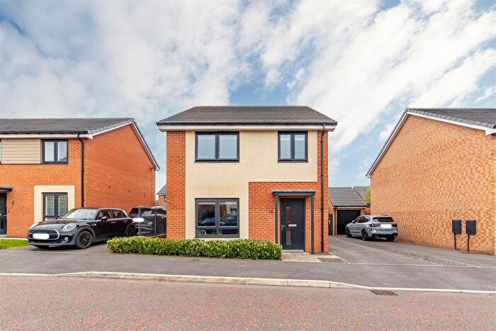 4 Bedroom Detached House For Sale In Speckledwood Way, Great Park, NE13