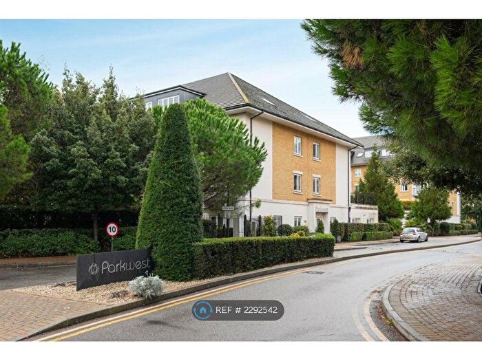 2 Bedroom Flat To Rent In Park Lodge Avenue, London, UB7