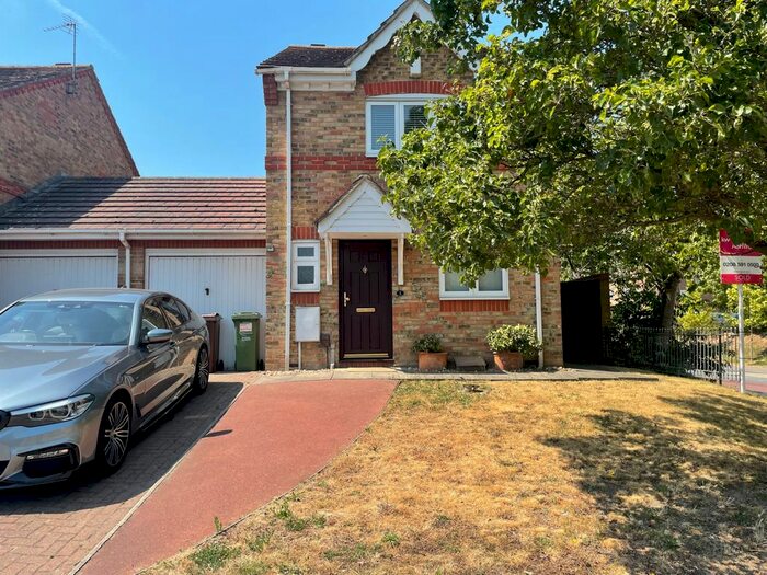 3 Bedroom Terraced House To Rent In Great Fleete Way, Barking, IG11