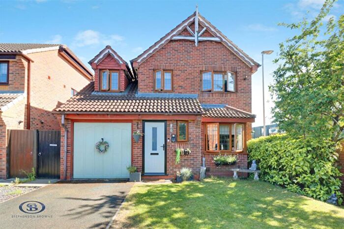 3 Bedroom Detached House For Sale In Cestria Close, Sandbach, CW11