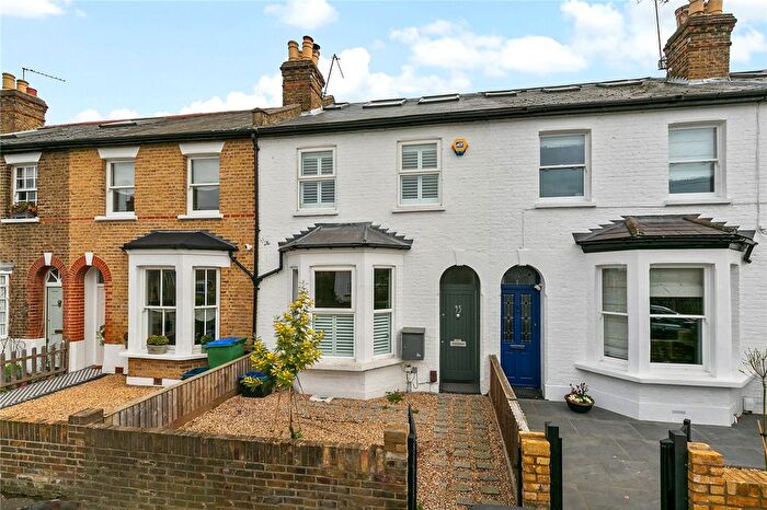 3 Bedroom Terraced House For Sale In Sandycombe Road, Kew, Surrey, TW9