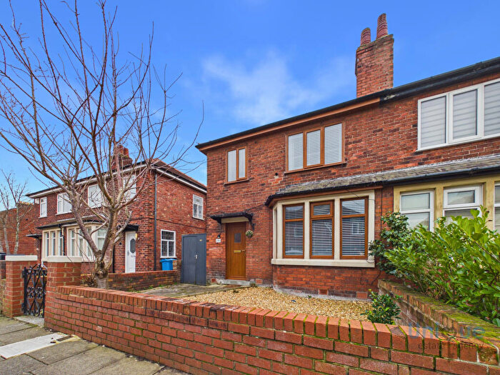 3 Bedroom Semi Detached House For Sale In Fairview Avenue, Lytham St. Annes, FY8