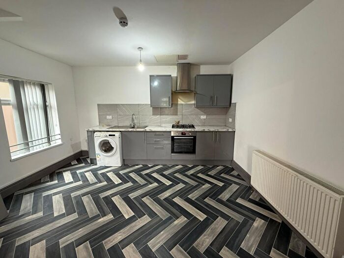 2 Bedroom Flat To Rent In Watling Street Road, Preston, Lancashire, PR2