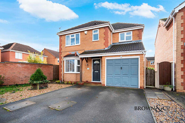 4 Bedroom Detached House For Sale In Oakdale Road, Retford, DN22