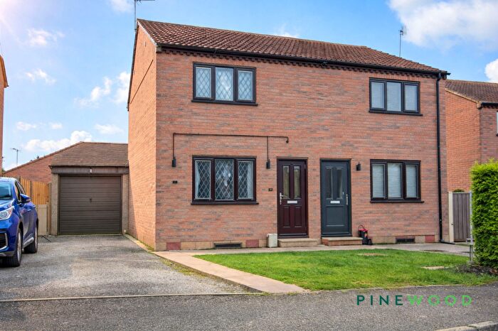 2 Bedroom Semi Detached House For Sale In Severn Crescent, North Wingfield, Chesterfield, Derbyshire, S42