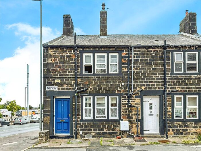 2 Bedroom End Of Terrace House For Sale In Staincliffe Mill Yard, Halifax Road, Staincliffe, Dewsbury, WF13