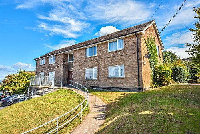 2 Bedroom Flat For Sale In Springfields, Dursley, GL11