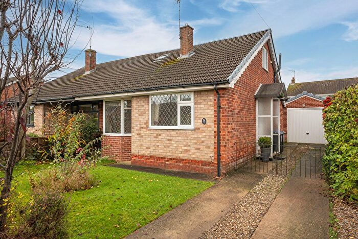 2 Bedroom Semi Detached Bungalow For Sale In Beckwith Drive, Harrogate, HG2