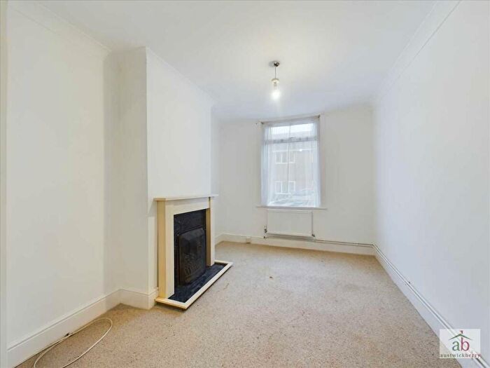 3 Bedroom Terraced House To Rent In Cavendish Street, Ipswich, Ipswich, IP3
