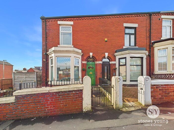 3 Bedroom Terraced House For Sale In Leamington Road, Blackburn, BB2