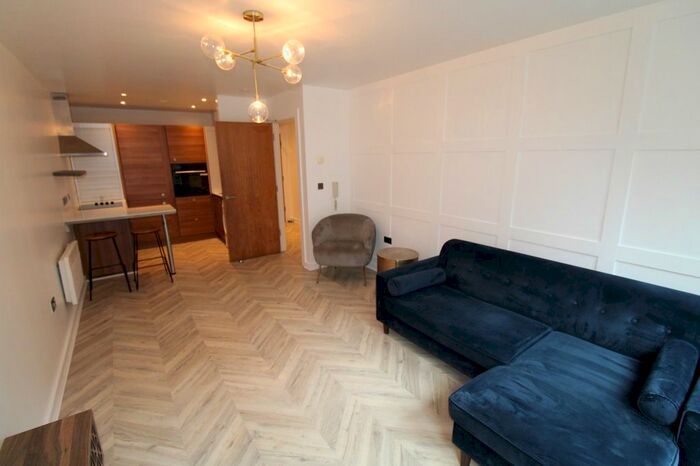 1 Bedroom Flat To Rent In Bury Street, Salford, M3