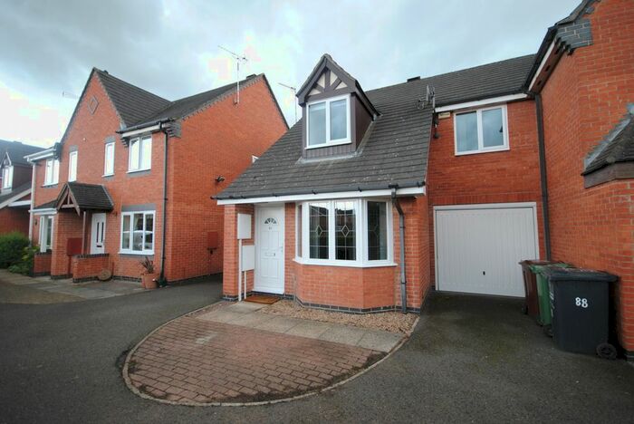 3 Bedroom Semi-Detached House To Rent In Kingfisher Road, Mountsorrel, LE12