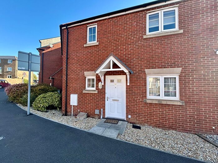 2 Bedroom Flat For Sale In Collingwood Road, Yeovil, BA21