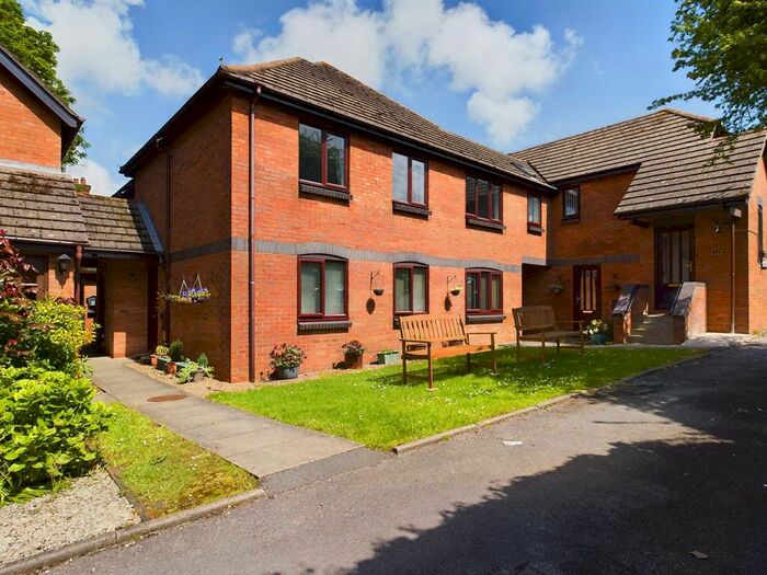 2 Bedroom Maisonette To Rent In Longwick Road, Princes Risborough, HP27