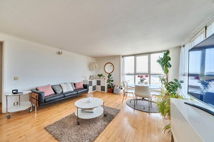 1 Bedroom Apartment To Rent In King Frederick Ninth Tower, Rotherhithe, SE16