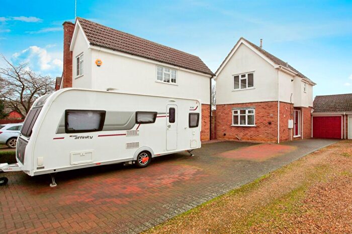 3 Bedroom Detached House For Sale In Manor Close, Langtoft, Peterborough, PE6