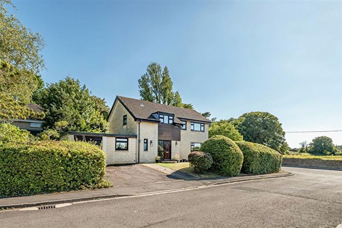 4 Bedroom Detached House For Sale In Pitts Croft, Neston, Corsham, SN13