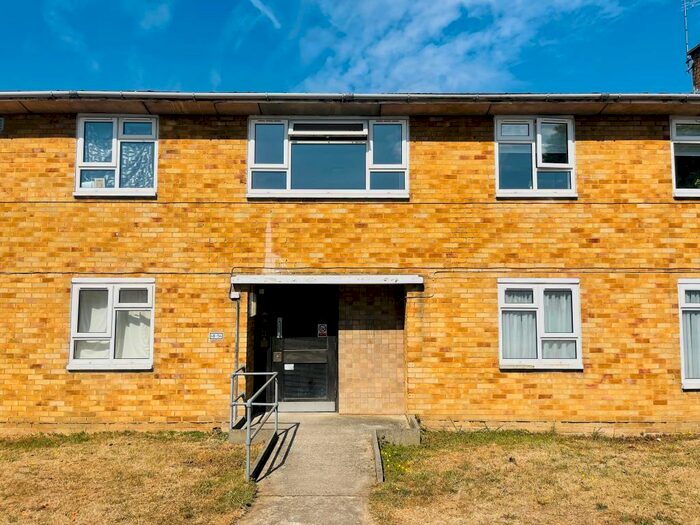 1 Bedroom Flat To Rent In Sloansway, Welwyn Garden City, AL7