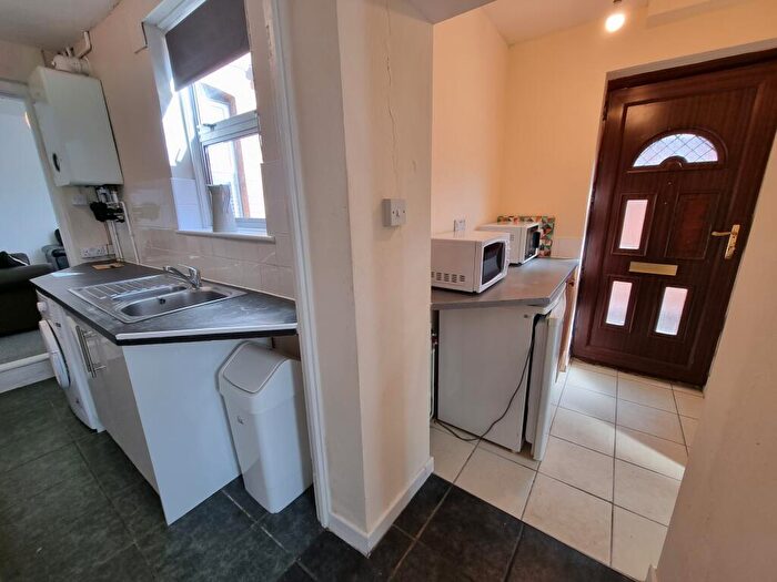 5 Bedroom Terraced House To Rent In Shrubland Street, Leamington Spa, CV31