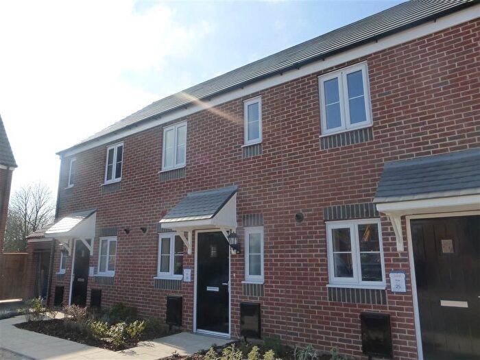 2 Bedroom Property To Rent In Tarn Close, Willenhall, WV13