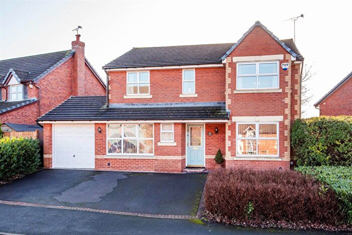 4 Bedroom Detached House For Sale In High Bank, Heapey, Chorley, PR6