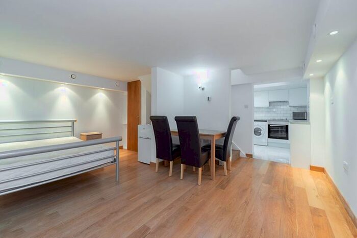 Studio To Rent In Finchley Road, London, NW3