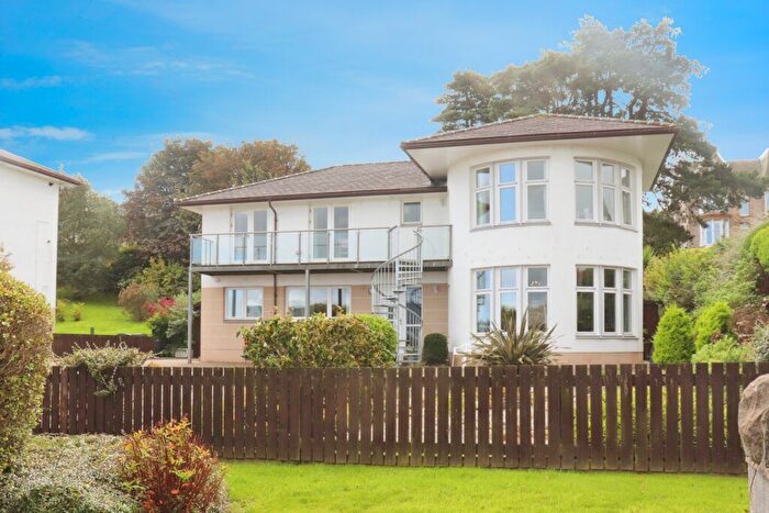 4 Bedroom Detached House For Sale In Craignethan, Rothesay, PA20