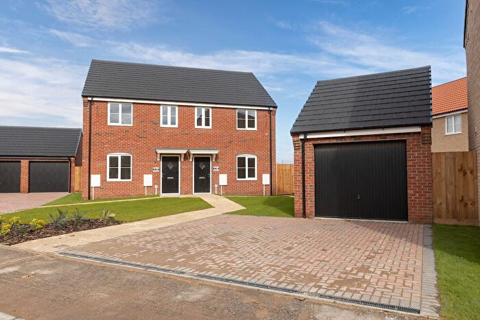 1 Bedroom Semi Detached House For Sale In Harrington Drive, Peterborough, PE6