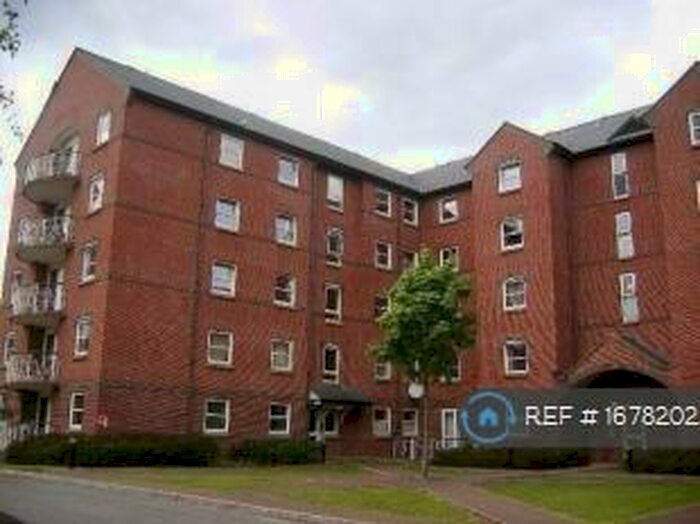 1 Bedroom Flat To Rent In Hathersage Road, Manchester, M13