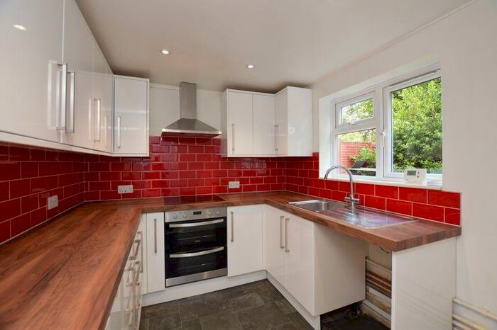 2 Bedroom Ground Flat To Rent In The Brambles, Salisbury, SP1