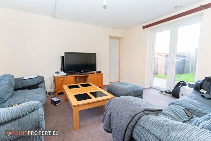 5 Bedroom Terraced House To Rent In Bedroom House, Nuttall Way, L7
