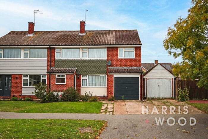 5 Bedroom Semi-Detached House For Sale In St. Cyrus Road, Colchester, Essex, CO4