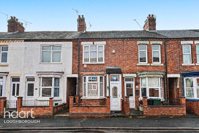 3 Bedroom Terraced House For Sale In Howard Street, Loughborough, LE11