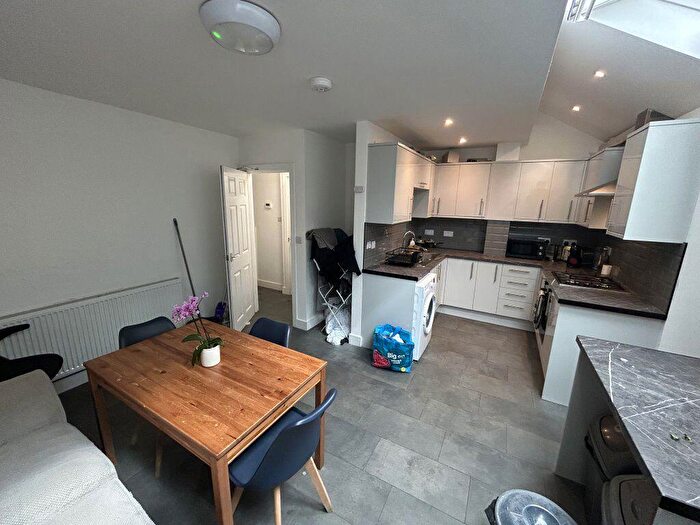 5 Bedroom House To Rent In Parsons Place, Oxford, Oxfordshire, OX4