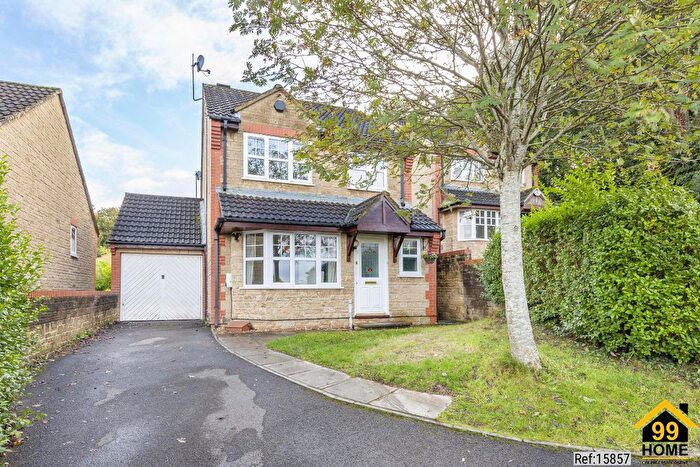 3 Bedroom Detached House For Sale In Ivy Walk, Midsomer Norton, Radstock, Somerset, BA3