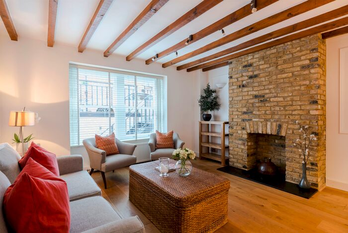 2 Bedroom Flat To Rent In Marylebone Street, London, W1G