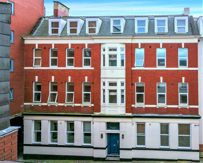 Studio To Rent In Tithebarn Street, Preston, Lancashire, PR1